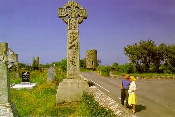 cross.jpg (21039 bytes)